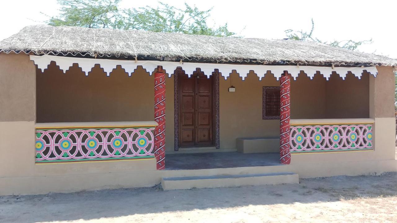 Mahefeel E Rann Resort Bherandiala Luaran gambar