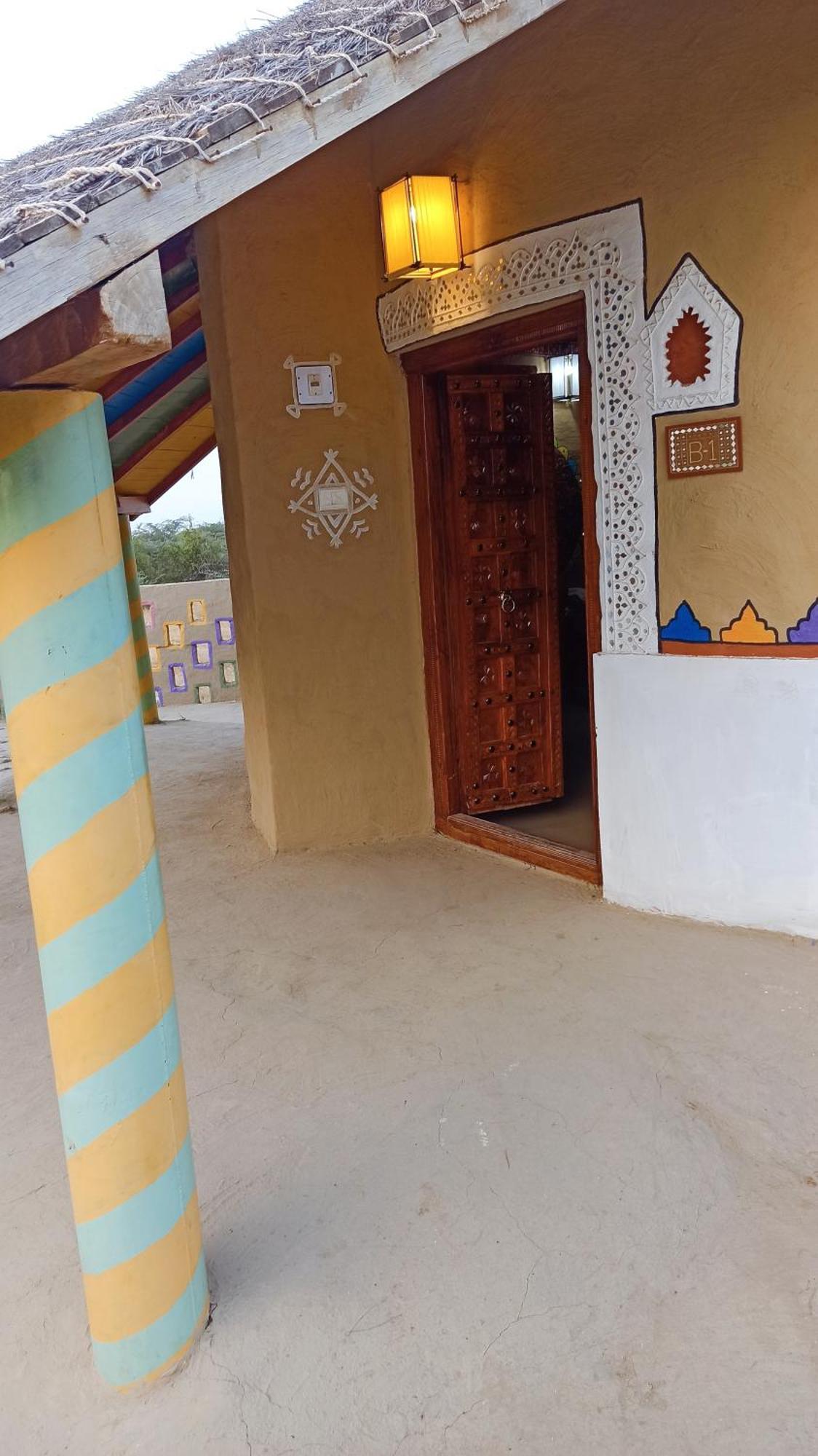 Mahefeel E Rann Resort Bherandiala Luaran gambar