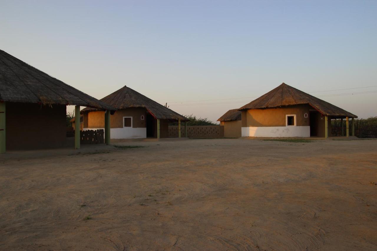 Mahefeel E Rann Resort Bherandiala Luaran gambar